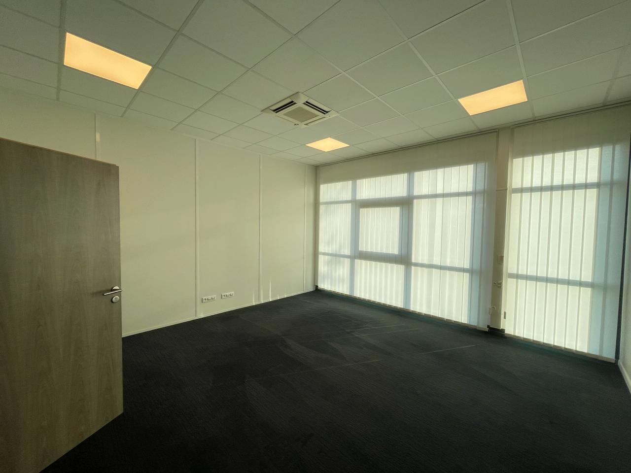 Bureau Isneauville 485m² Location bureau Isneauville Seine-Maritime OLBUR2427817 20